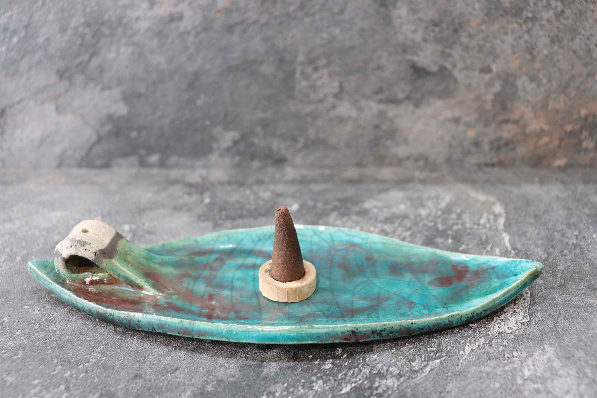 Portaincenso Cobre fatto a mano in ceramica Raku color rame. – MargaFló