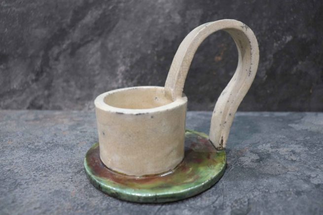 Portacandela tazza verde bianco raku fatto con lavorazione artigianale