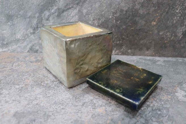 Cofanetto portagioie ceramica raku fatta a mano