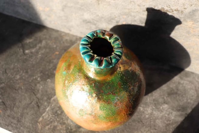 Vaso ceramica raku Terra creazione artistica cottura raku, arredo esclusivo di lavorazione artigianale